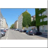 2021-06-03 Artilleriestrasse Wandbegruenung 02.jpg